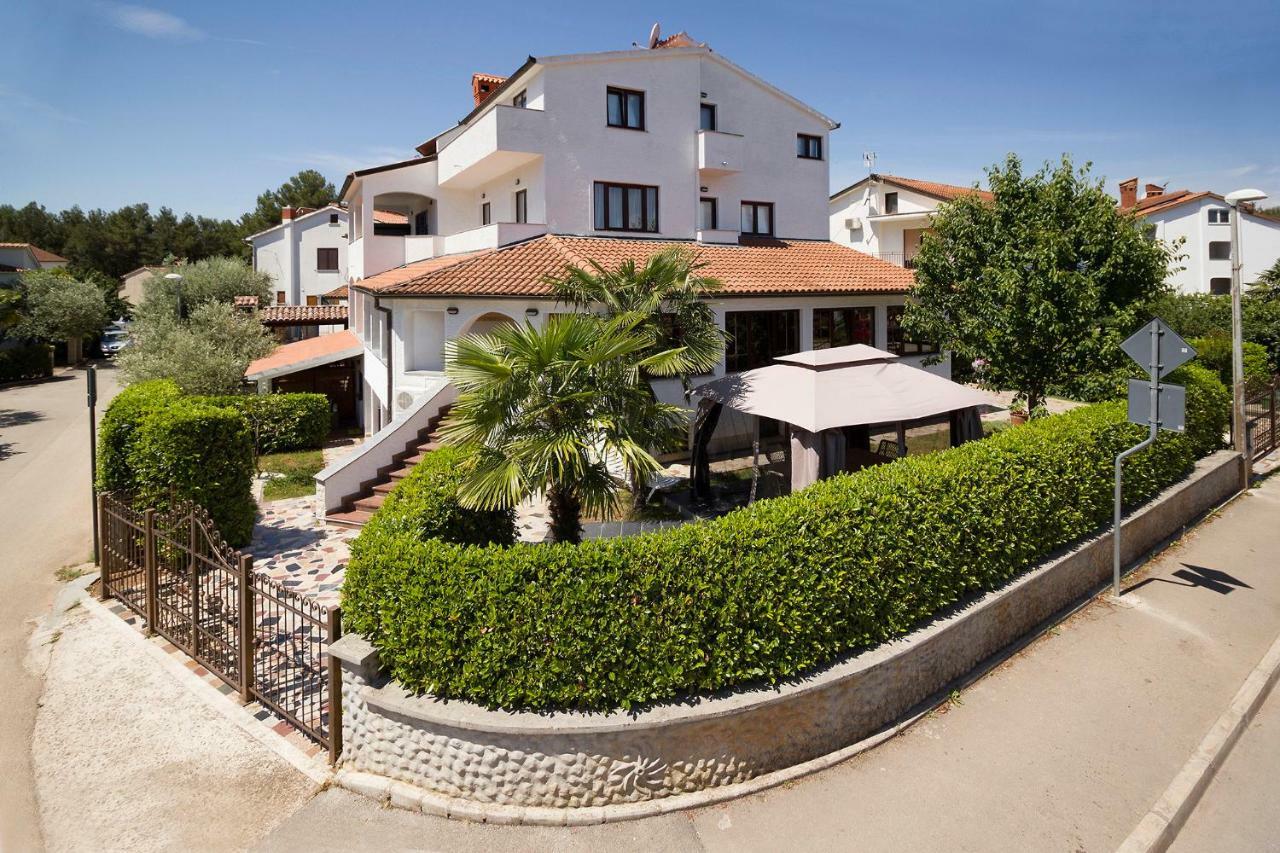 Aida In Porec * Istrien 외부 사진